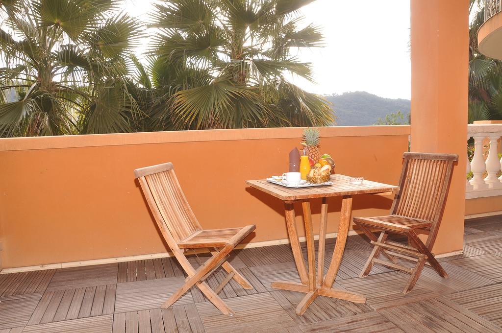 קארוס Appart Hotel Lou Castelet מראה חיצוני תמונה